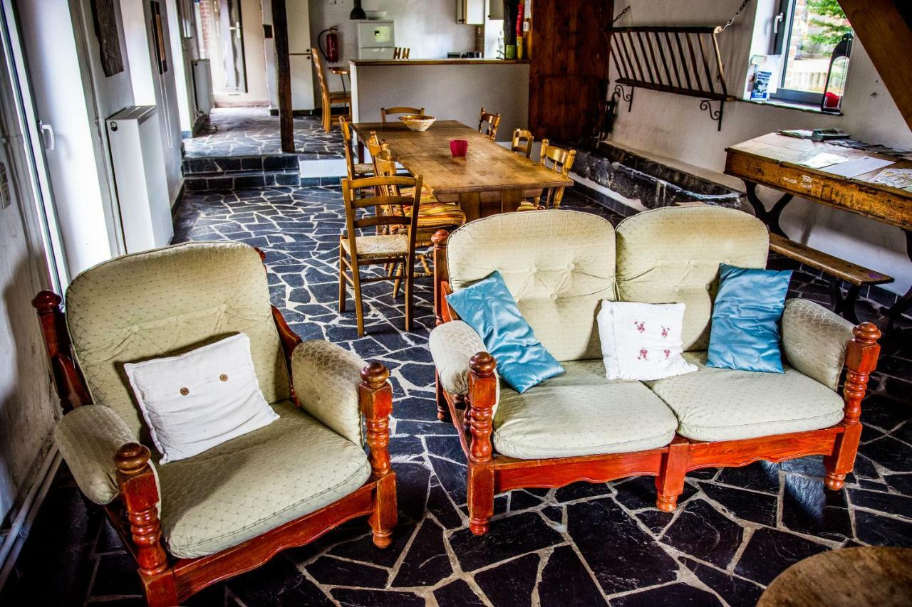 La Retiree Villa Grimbiemont ภายนอก รูปภาพ