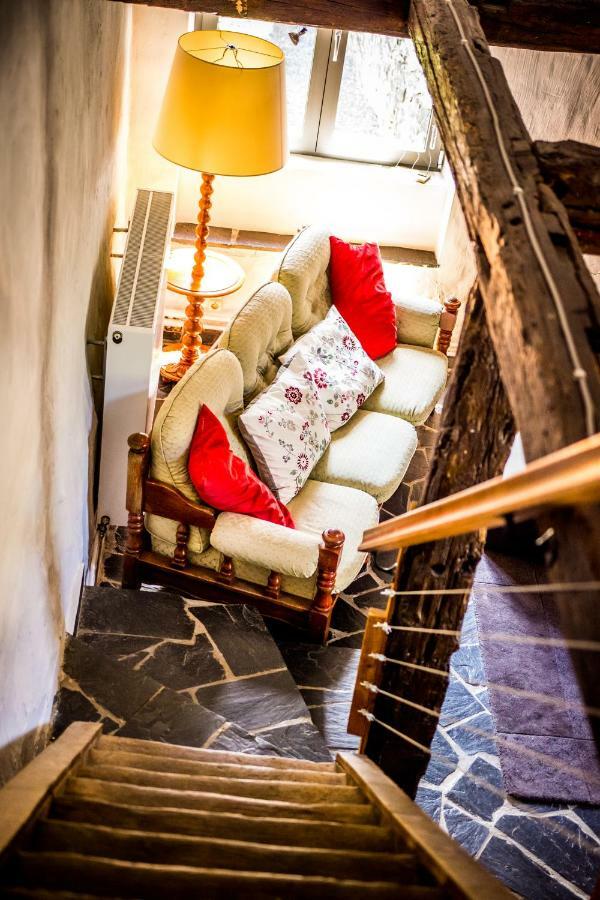 La Retiree Villa Grimbiemont ภายนอก รูปภาพ